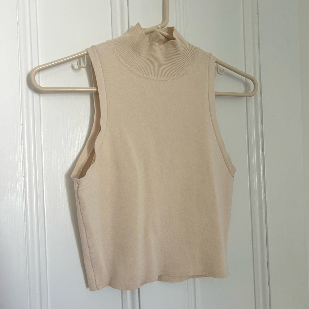 SOLD- Zara Cropped Mockneck Tank